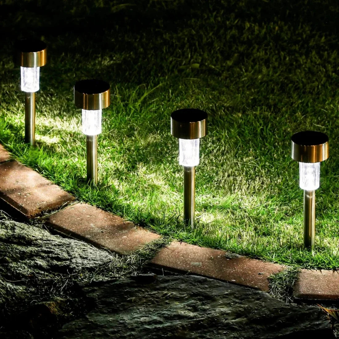Led Solarne Lampe za Baštu (10 komada) Kupljeno