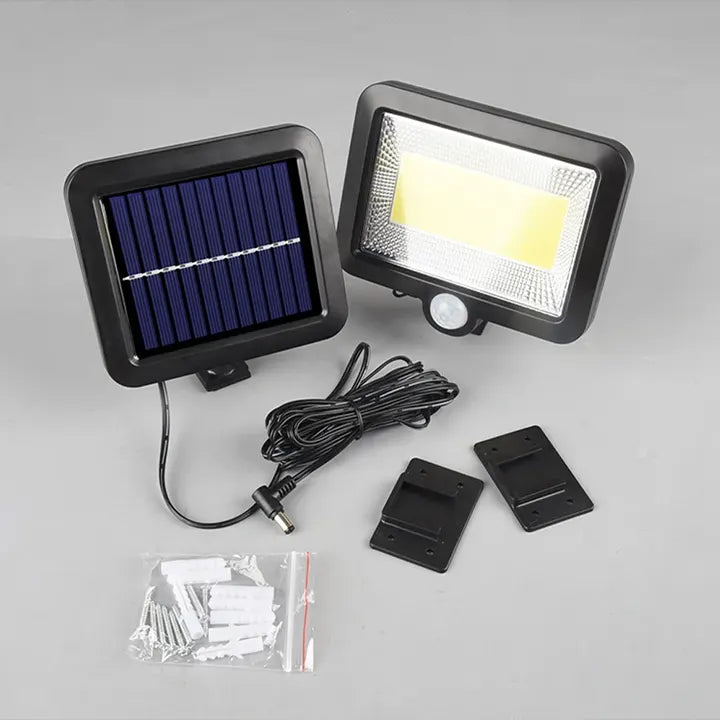LED Solarni Reflektor sa Odvojivim Panelom i 5 metara kabla Kupljeno